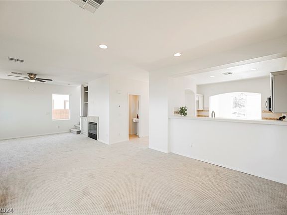 3rd image of 10904 Toscano Gardens St