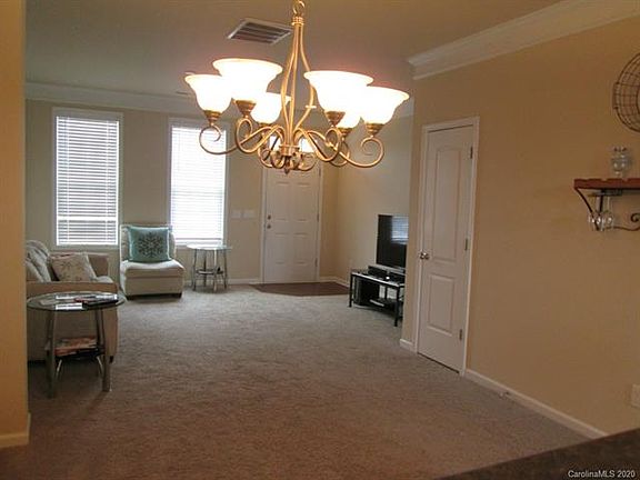 5th image of 9537 Longstone Ln