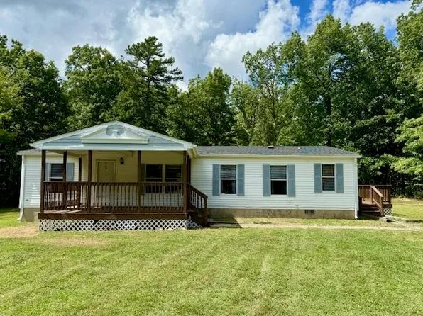 380 Kaolin Spring Ln, Greenville, VA 24440