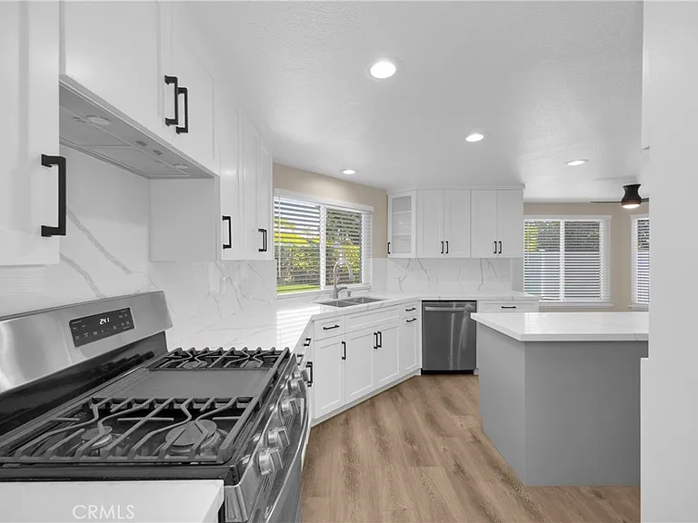 5700 Scotch Pine Rdg — Photo 10