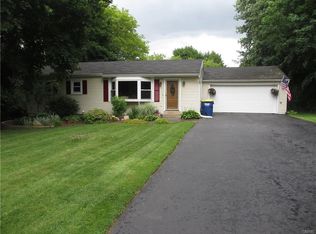 4752 Broad Rd, Syracuse, NY 13215