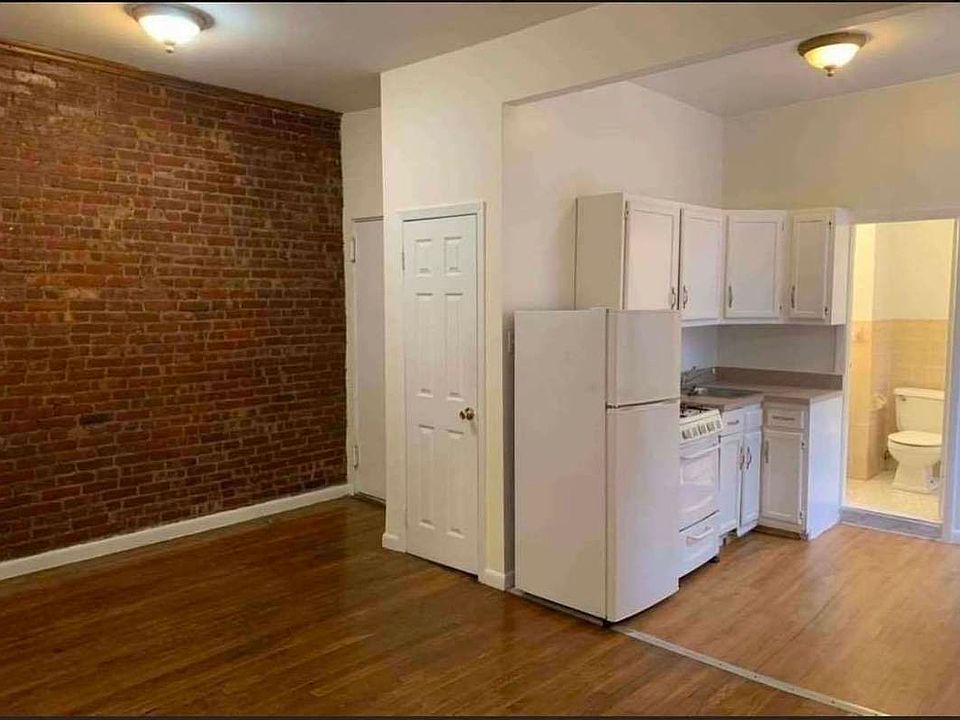 1st image of 302 E 91st St #F4