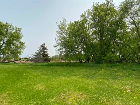 1901 Buyarski Rd, Green Bay, WI 54311