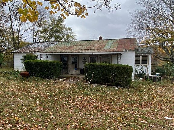 2nd image of 2751 Highway 25