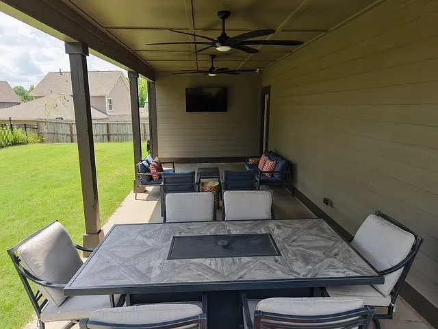 854 Clear Spring Dr — Photo 18