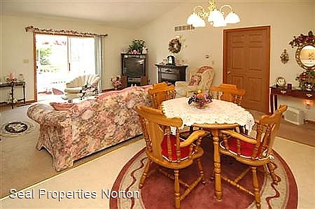 2nd image of 3954 Mount Vernon Blvd APT 6-A