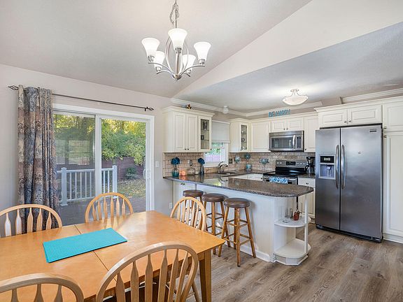 4th image of 2801 Vistaview Dr NW