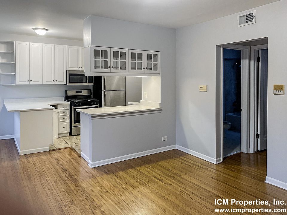 1st image of 3708 N Sheffield Ave #4A