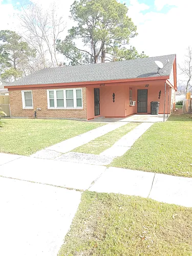 4733 Deanne St Photo 1