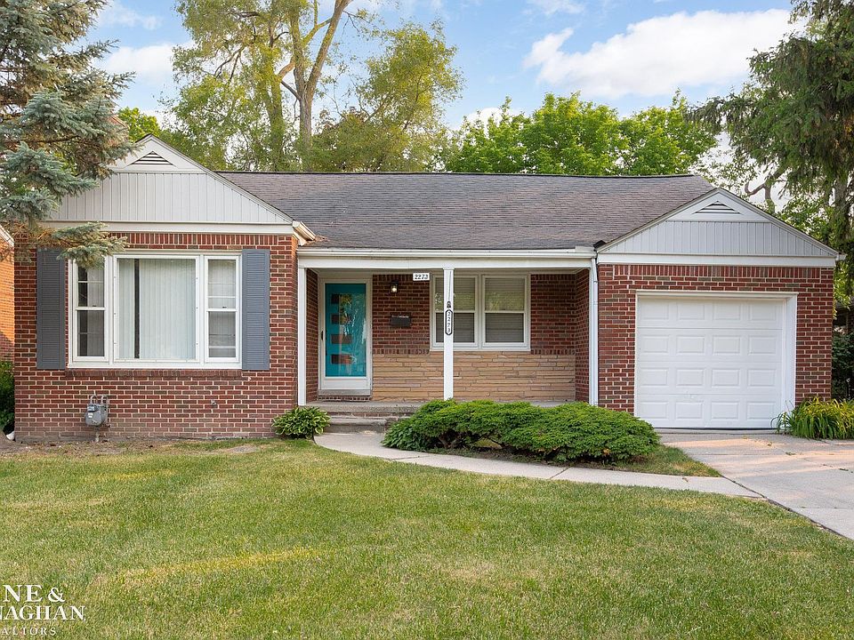 2273 Allard Ave, Grosse Pointe Woods, MI 48236 Zillow