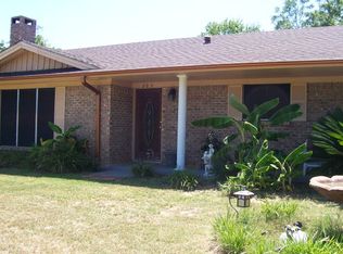 205 Oakdale St, Elkhart, TX 75839