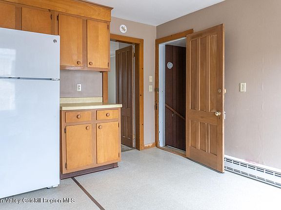 3rd image of 35 Church Street