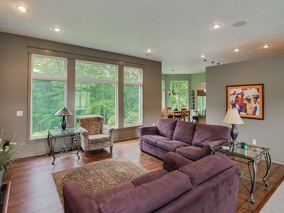 3rd image of 4677 Cottagewood Dr