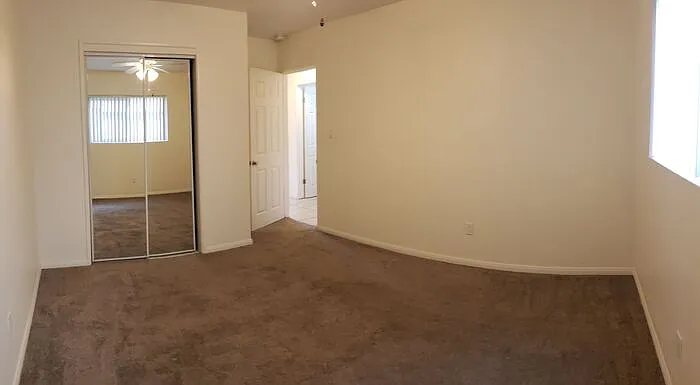 4290 Schoolridge Ln #D — Photo 5