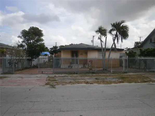 4747 E 9th Ct, Hialeah, FL 33013