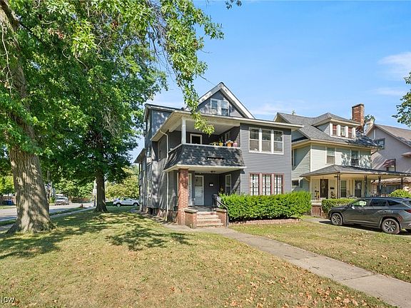 3rd image of 1534 Cohassett Ave