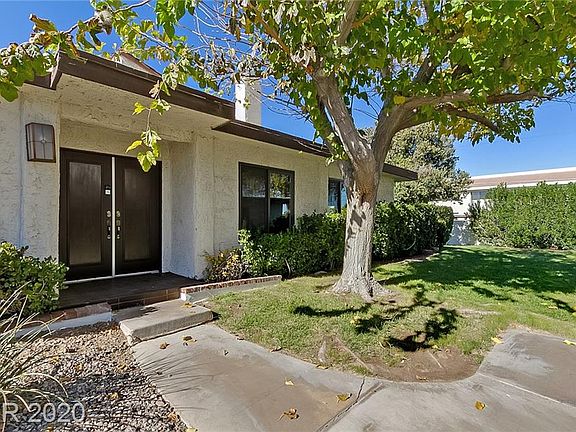 2nd image of 2752 San Martin Ct