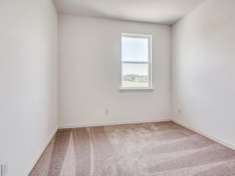 6205 Queens Path — Photo 29