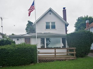 216 E Hickory Rd, Battle Creek, MI 49017