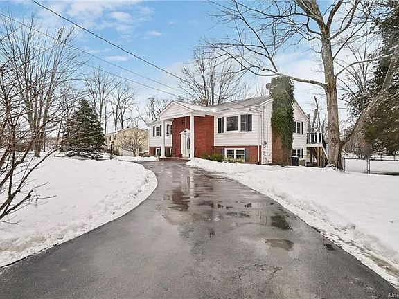 2nd image of 12 Bigert Dr