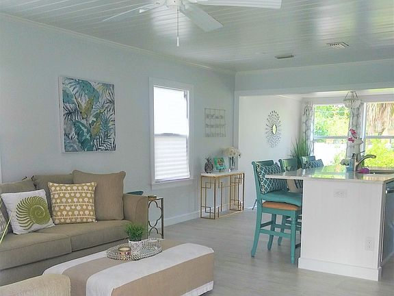 Open living space from living room and kitchen