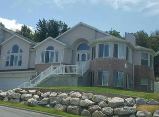 1354 E Woods Dr, Bountiful, UT 84010