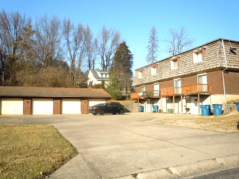 327 Ofarrell St — Photo 16