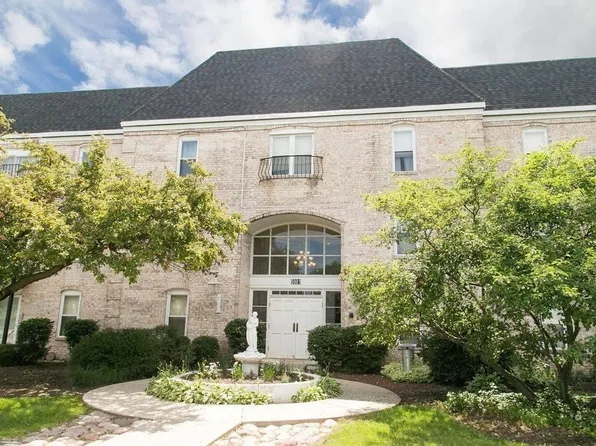5001 Carriageway Dr #A316, Rolling Meadows, IL 60008