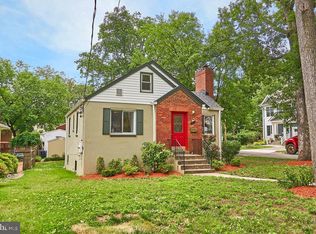 5432 4th St S, Arlington, VA 22204