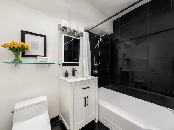 181 East 73rd Street image 8 of 10