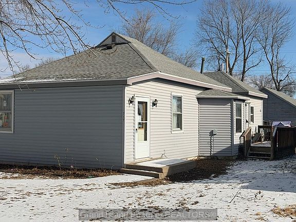 4th image of 717 Verona Ave