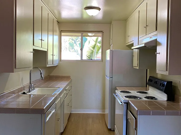 5444 Sepulveda Blvd., — Photo 20