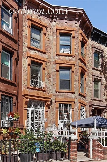 2nd image of 161 Monroe St #3