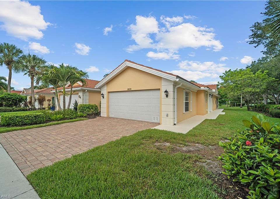 1st image of 28010 Grossetto WAY