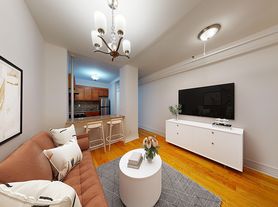 245 W 51st St