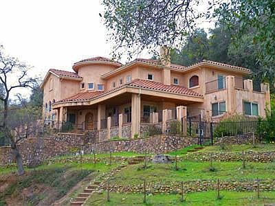 1st image of 2378 Clubhouse Dr