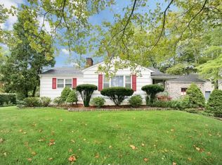 330 Plainfield Ave, Berkeley Heights, NJ 07922