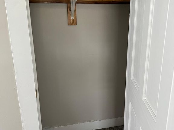5th image of 35 Conrey St