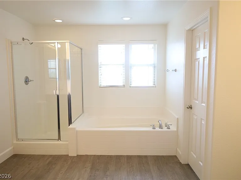 5469 Atrium Woods Ln — Photo 19