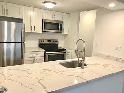 1st image of 241 S 6th St Suite 4
