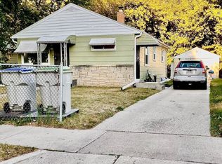 5374 N 67th St, Milwaukee, WI 53218
