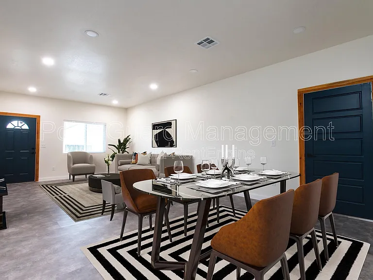 2885 N Oliver St — Photo 34