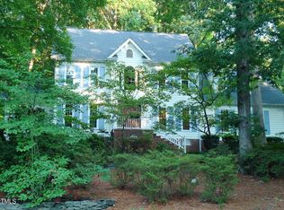 1046 W Sterlington Pl, Apex, NC 27502