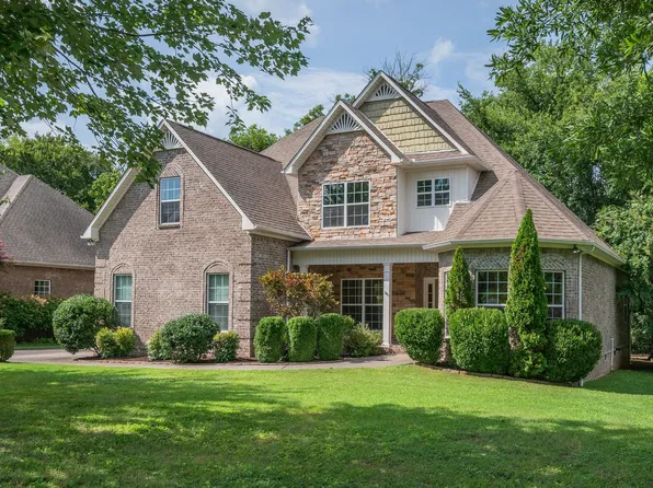 1000 Glessner Dr, Spring Hill, TN 37174
