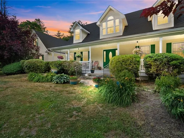 1158 Sisson Rd, Coventry, RI 02827