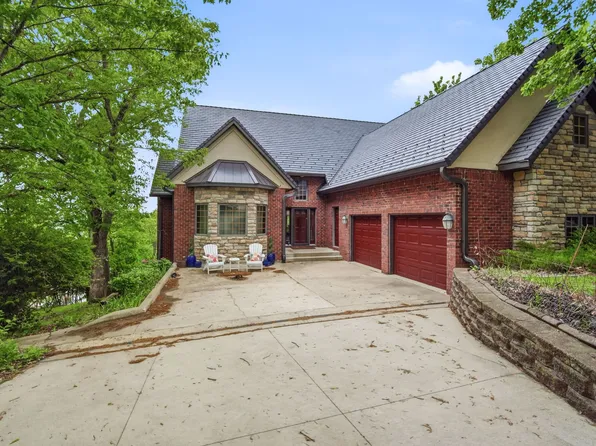 6928 Donahey Dr, Panora, IA 50216