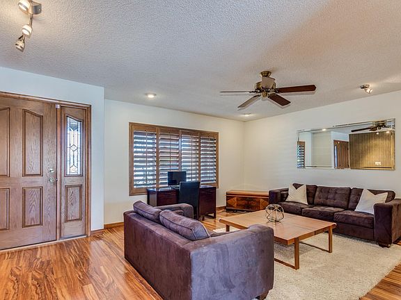 4th image of 4726 W Cheryl Dr