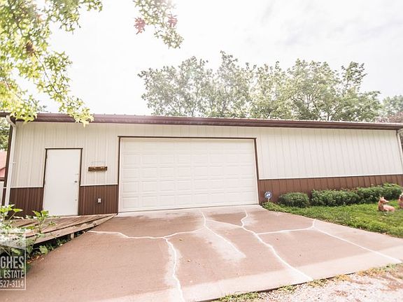 3rd image of 408 Meadow Ave