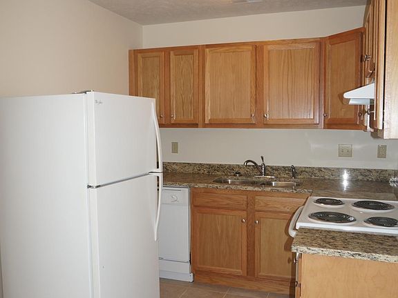 3rd image of 5017 Indiana St #2
