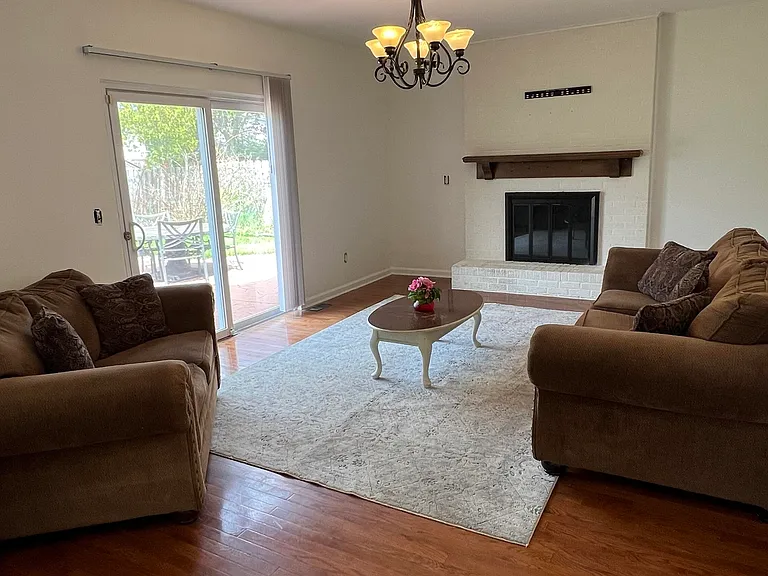 4033 Ramblewood Dr — Photo 20